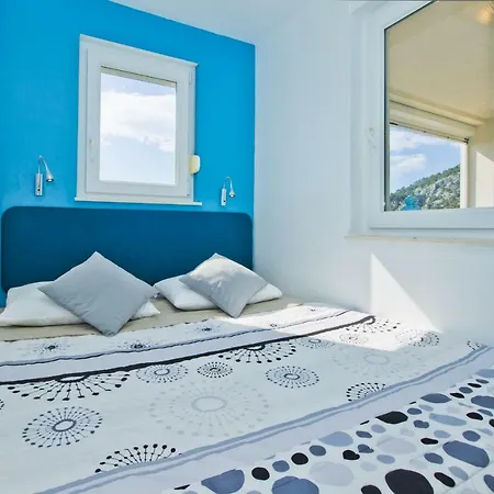 Bright, Stylish +parking Lejlighed *